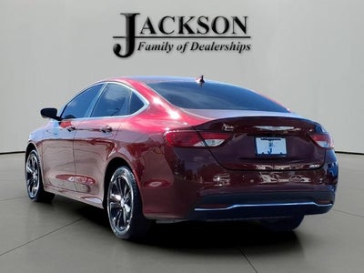 2017 Chrysler 200 Limited Platinum