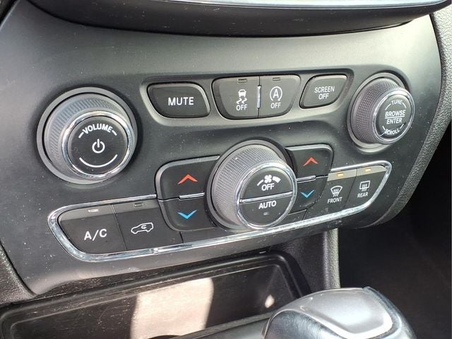 2023 Jeep Cherokee Altitude Lux 4x4