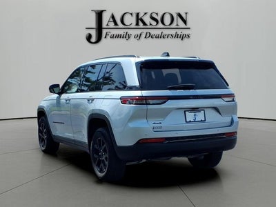 2025 Jeep Grand Cherokee Altitude 4x4
