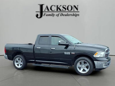 2018 RAM 1500 Big Horn Quad Cab 4x4 6'4' Box