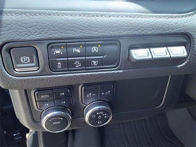 2024 GMC Yukon XL 4WD Denali