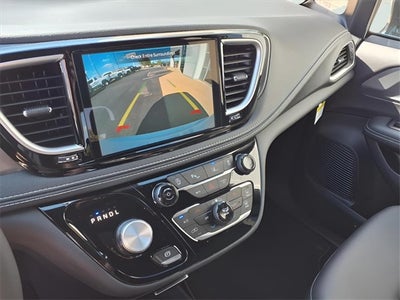 2026 Chrysler Pacifica PACIFICA SELECT