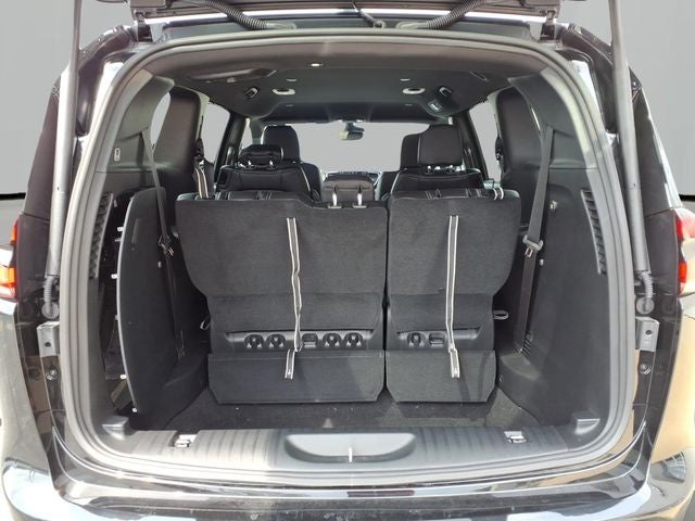 2027 Chrysler Pacifica PACIFICA SELECT