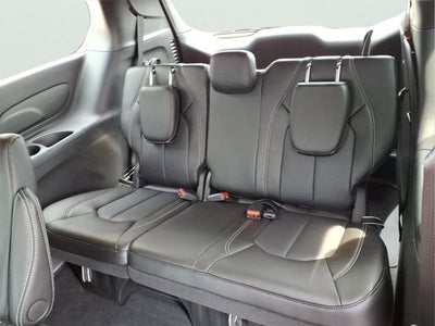 2027 Chrysler Pacifica PACIFICA SELECT