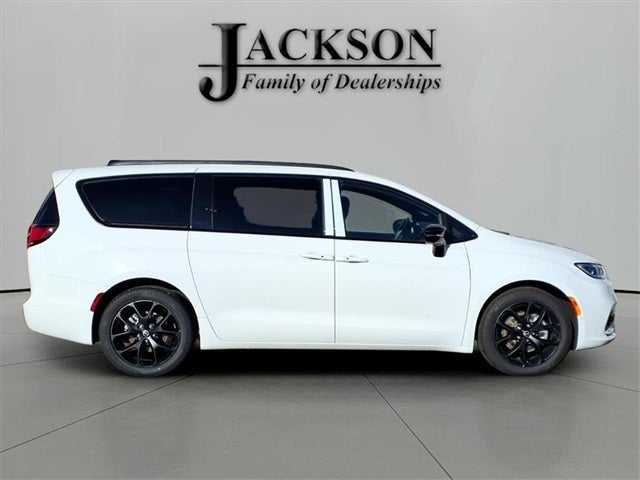 2026 Chrysler Pacifica PACIFICA LIMITED