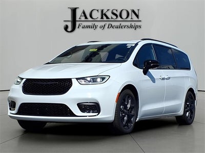 2026 Chrysler Pacifica PACIFICA LIMITED