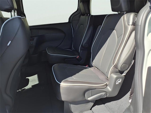 2026 Chrysler Pacifica PACIFICA LIMITED