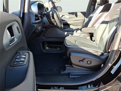 2026 Chrysler Pacifica PACIFICA LIMITED