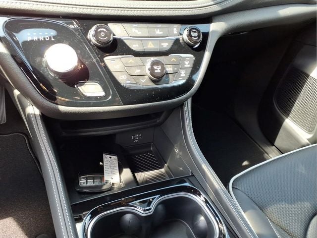 2027 Chrysler Pacifica PACIFICA LIMITED AWD