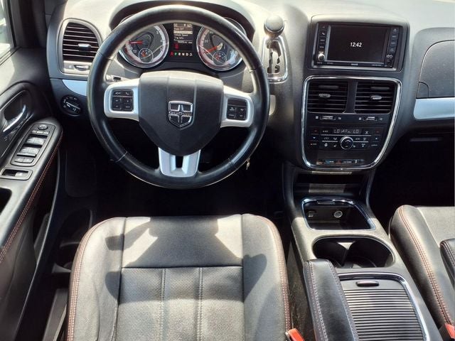 Used 2019 Dodge Grand Caravan GT with VIN 2C4RDGEG0KR534344 for sale in Sullivan, IL