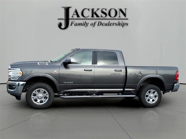 2022 RAM 2500 Laramie Crew Cab 4x4 6'4' Box