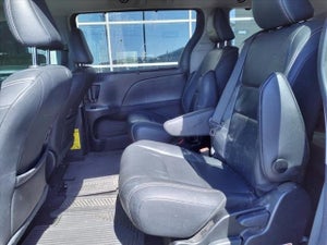 2015 Toyota Sienna SE 8 Passenger