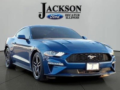 2022 Ford Mustang EcoBoost