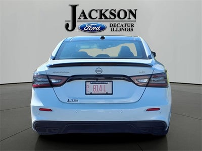 2023 Nissan Maxima SR