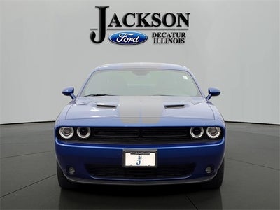 2021 Dodge Challenger SXT