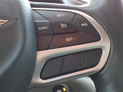 2017 Chrysler Pacifica Touring L Plus