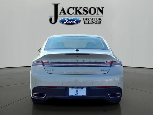 2015 Lincoln MKZ Base