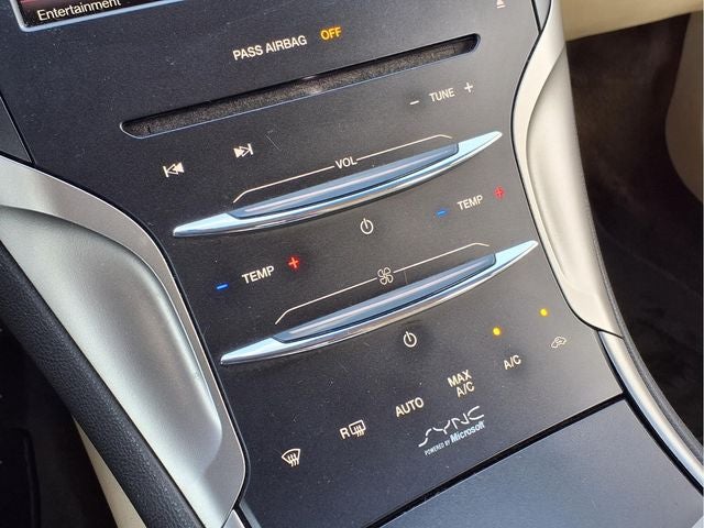 2015 Lincoln MKZ Base