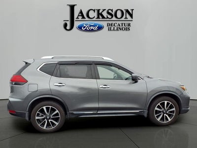 2017 Nissan Rogue SL